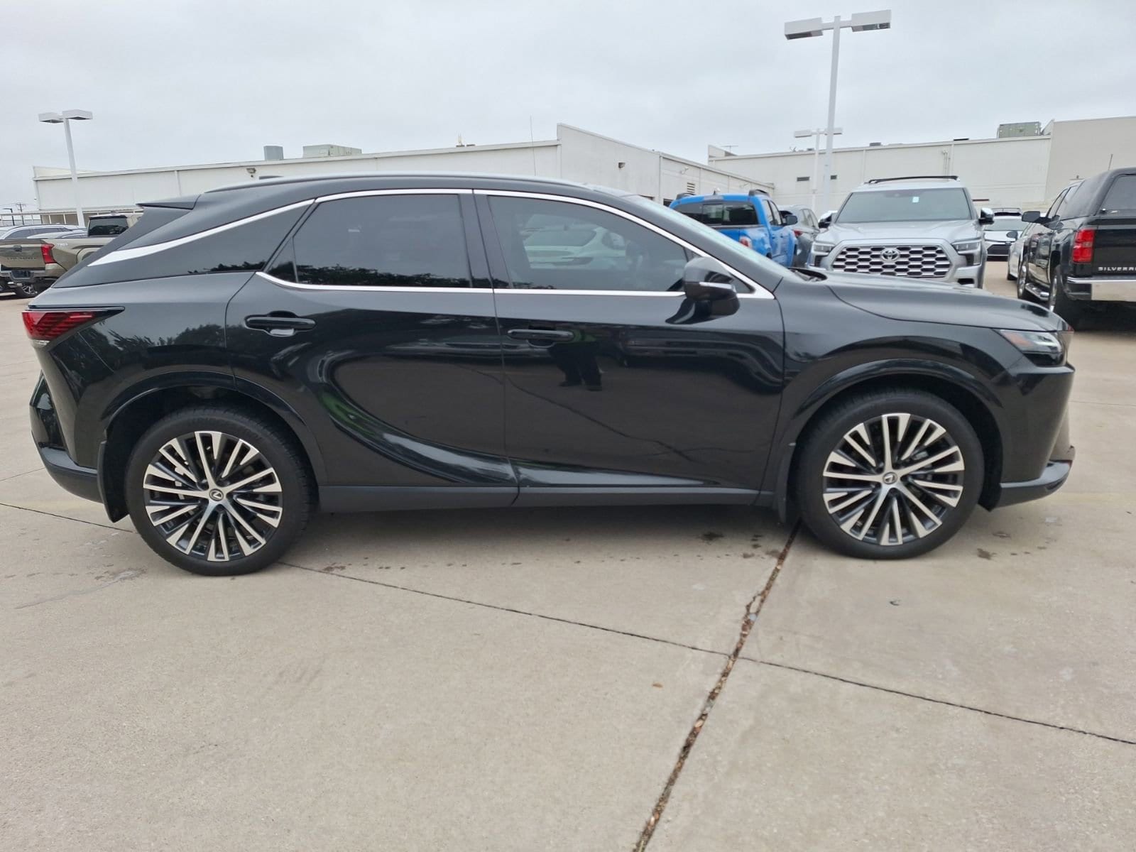 2024 Lexus RX Hybrid 350h - Photo 7