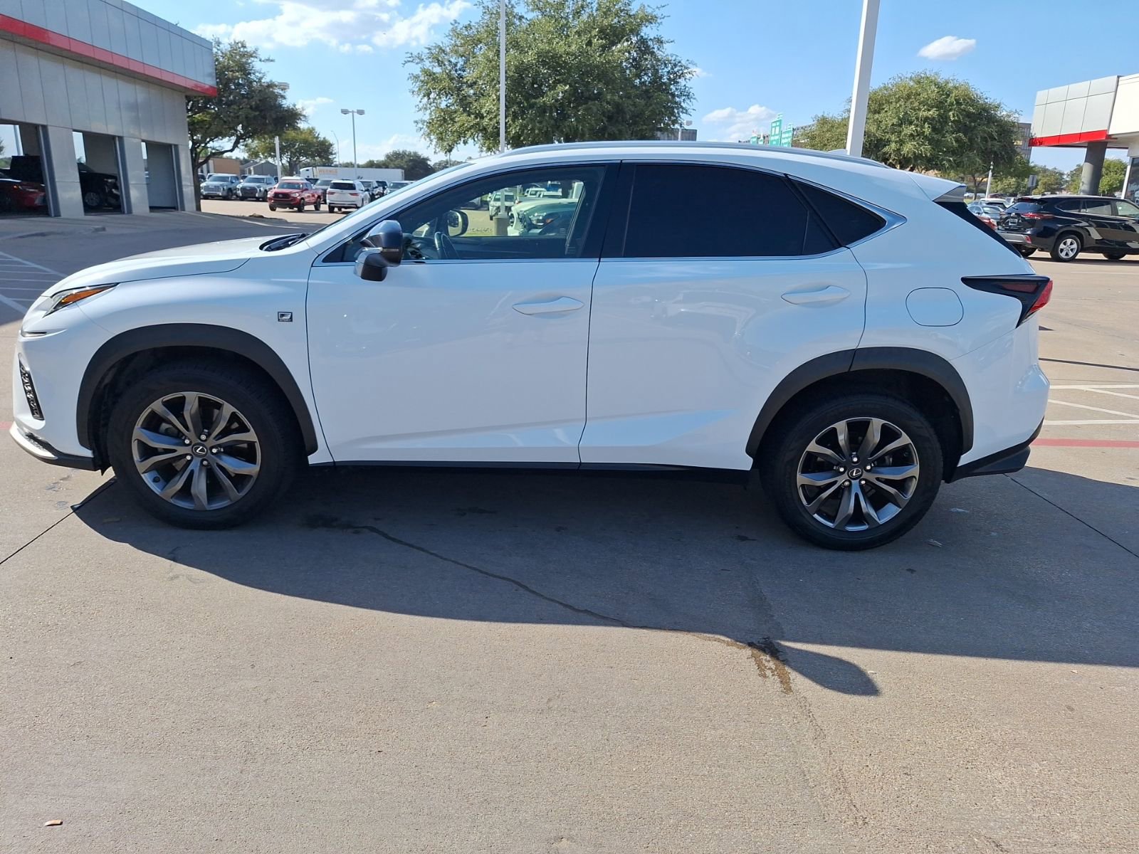 2020 Lexus NX 300 F SPORT photo 2