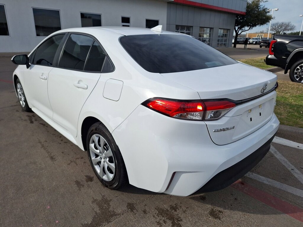 Used 2024 Toyota Corolla LE Sedan