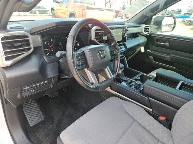 2025 Toyota Tundra SR5 - Photo 22