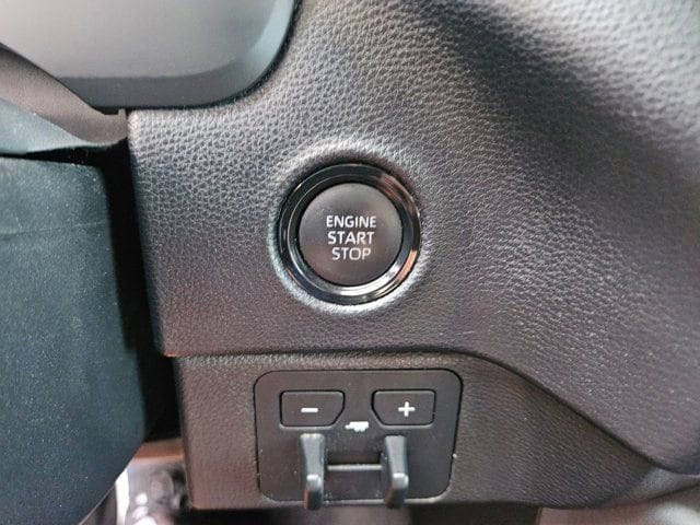 2025 Toyota Tundra SR5 - Photo 27
