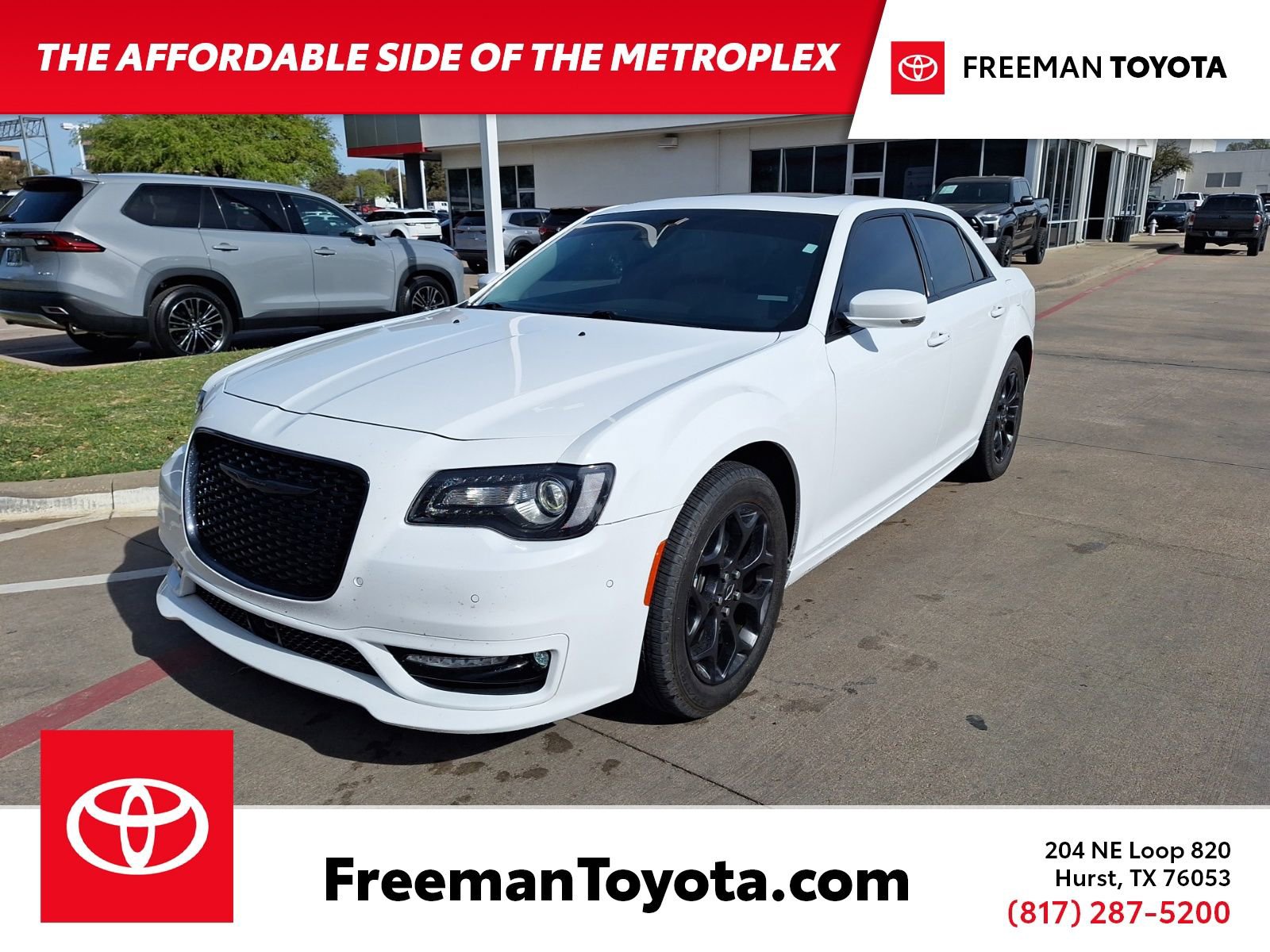 2023 Chrysler 300 Touring L