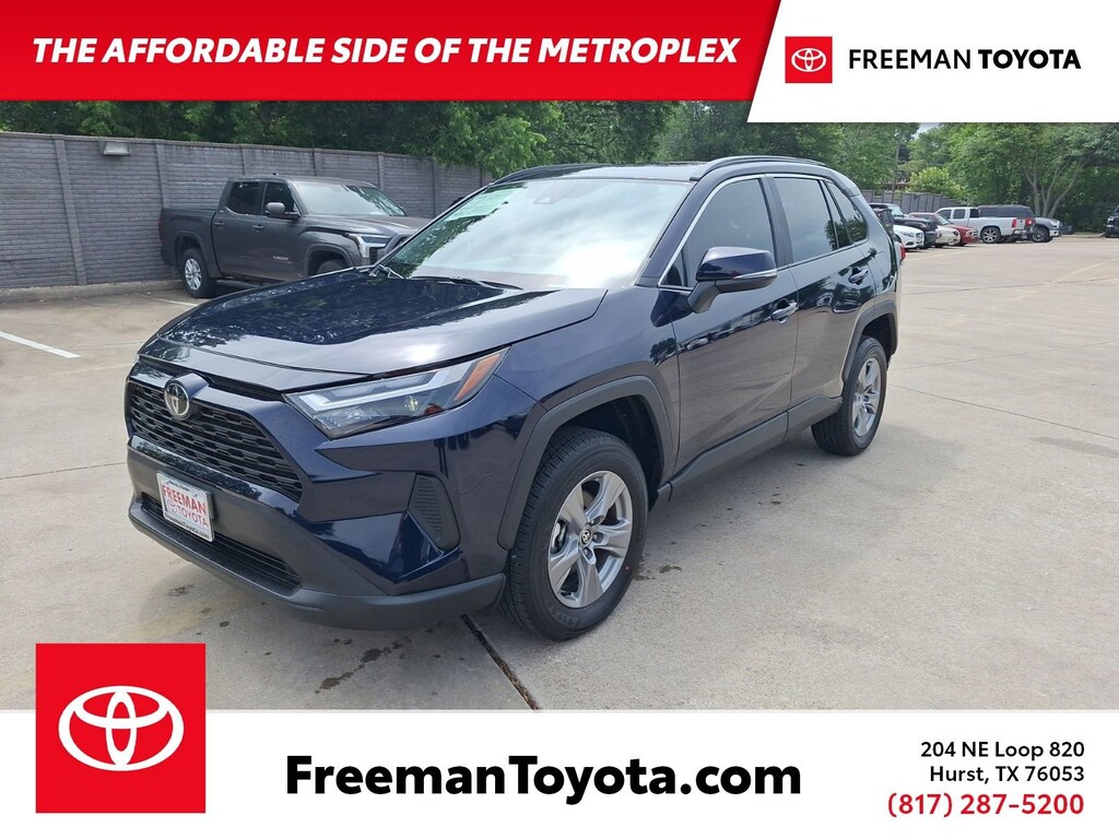 Used 2025 Toyota RAV4 XLE SUV