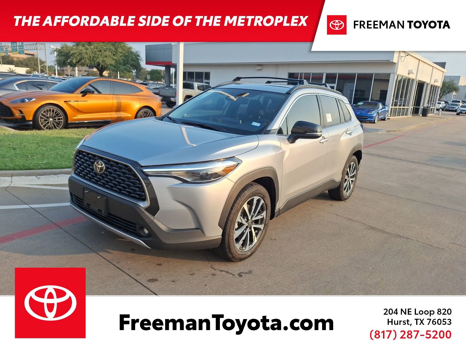 2025 Toyota Corolla Cross XLE's photo