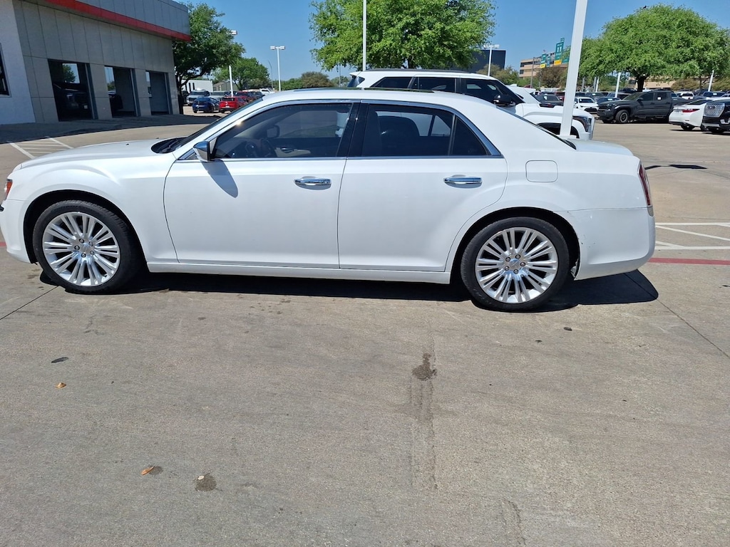Used 2011 Chrysler 300 - Luxury Group Sedan