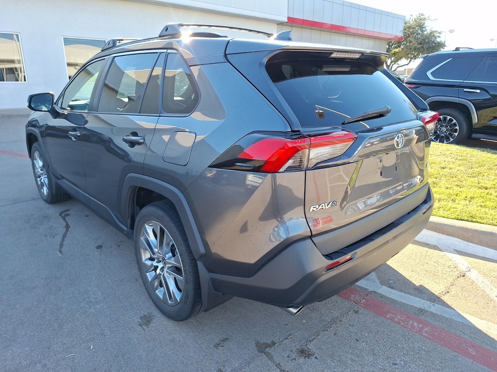 Used 2021 Toyota RAV4 XLE Premium SUV