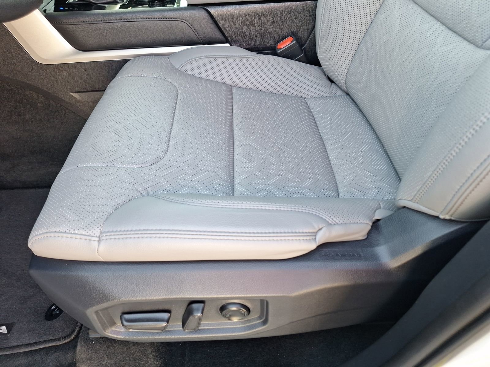 2024 Toyota Sequoia Limited - Photo 16