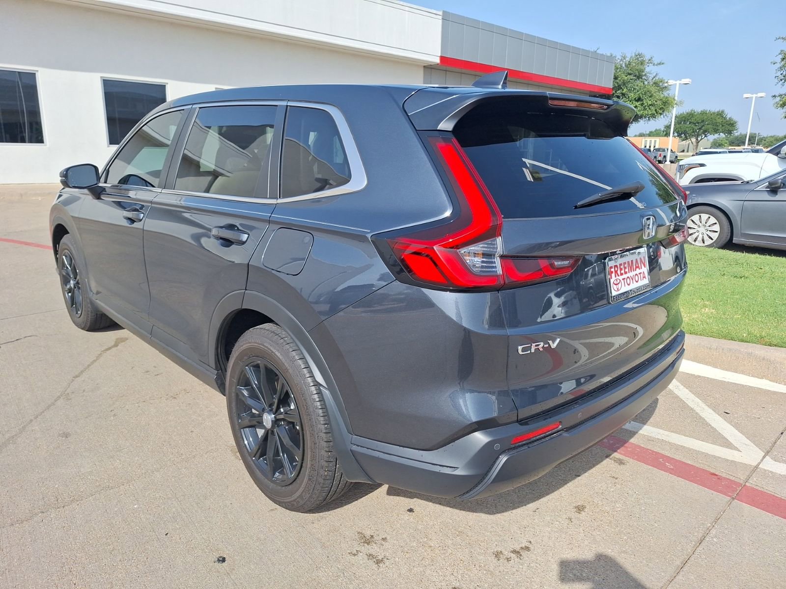 2024 Honda CR-V EX-L photo 3
