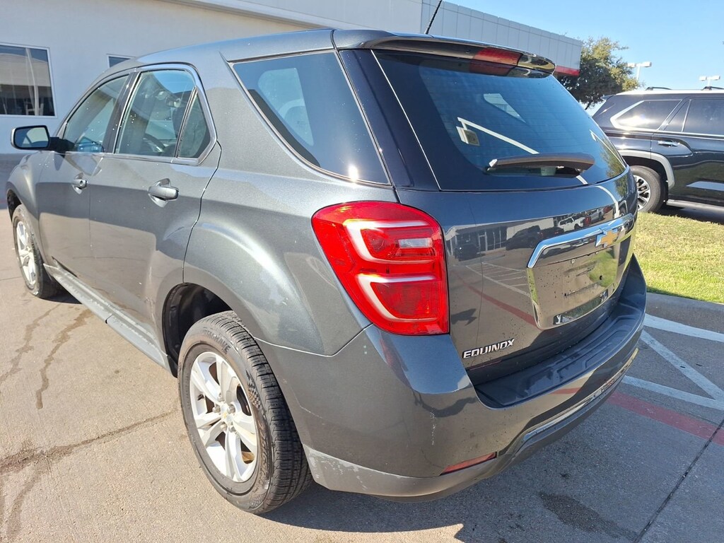 Used 2017 Chevrolet Equinox LS SUV