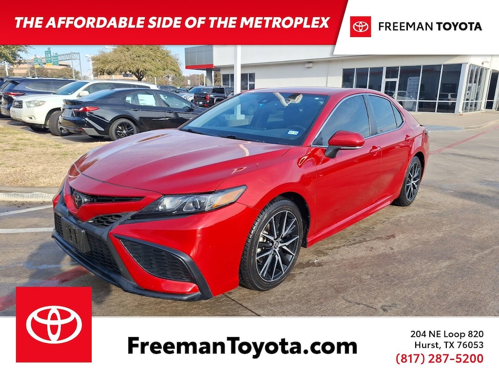 Used 2022 Toyota Camry SE Sedan