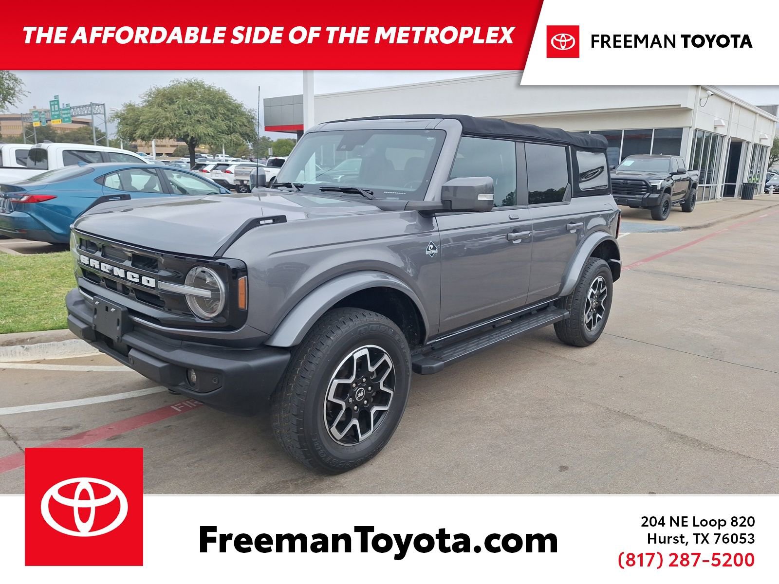 2022 Ford Bronco 4-Door Outer Banks's photo