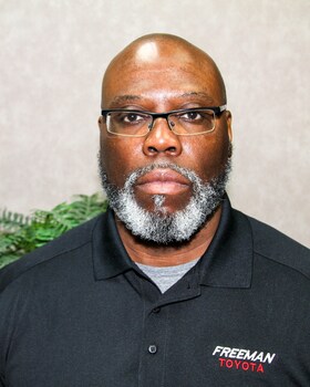 Staff member Anthony Roberts from ID_44e4ce