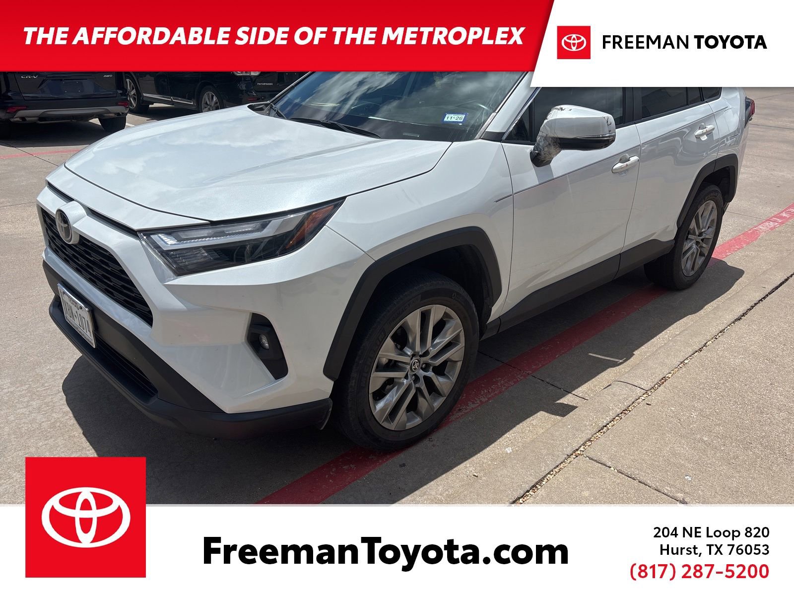2023 Toyota RAV4 XLE Premium FWD's photo