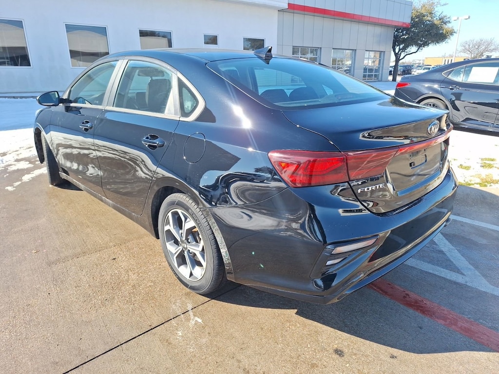 Used 2020 Kia Forte LXS Sedan
