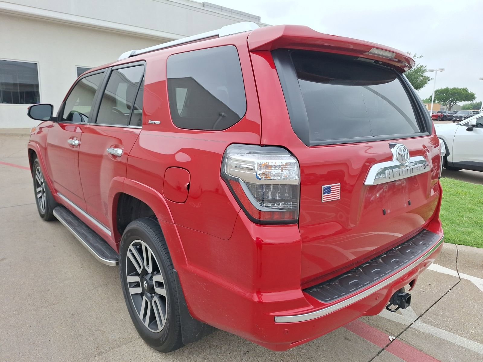 2024 Toyota 4Runner Limited photo 3