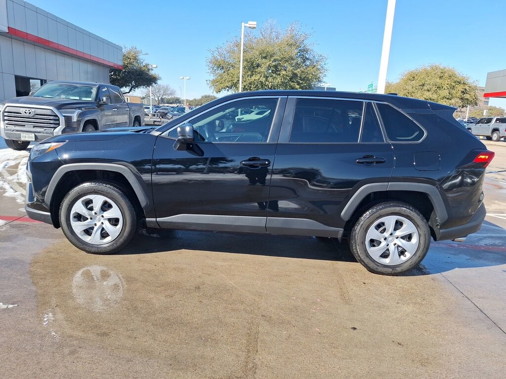 Used 2024 Toyota RAV4 LE SUV