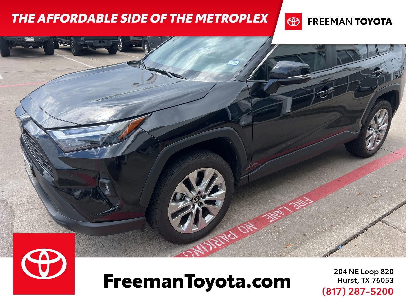 2024 Toyota RAV4 XLE Premium FWD's photo