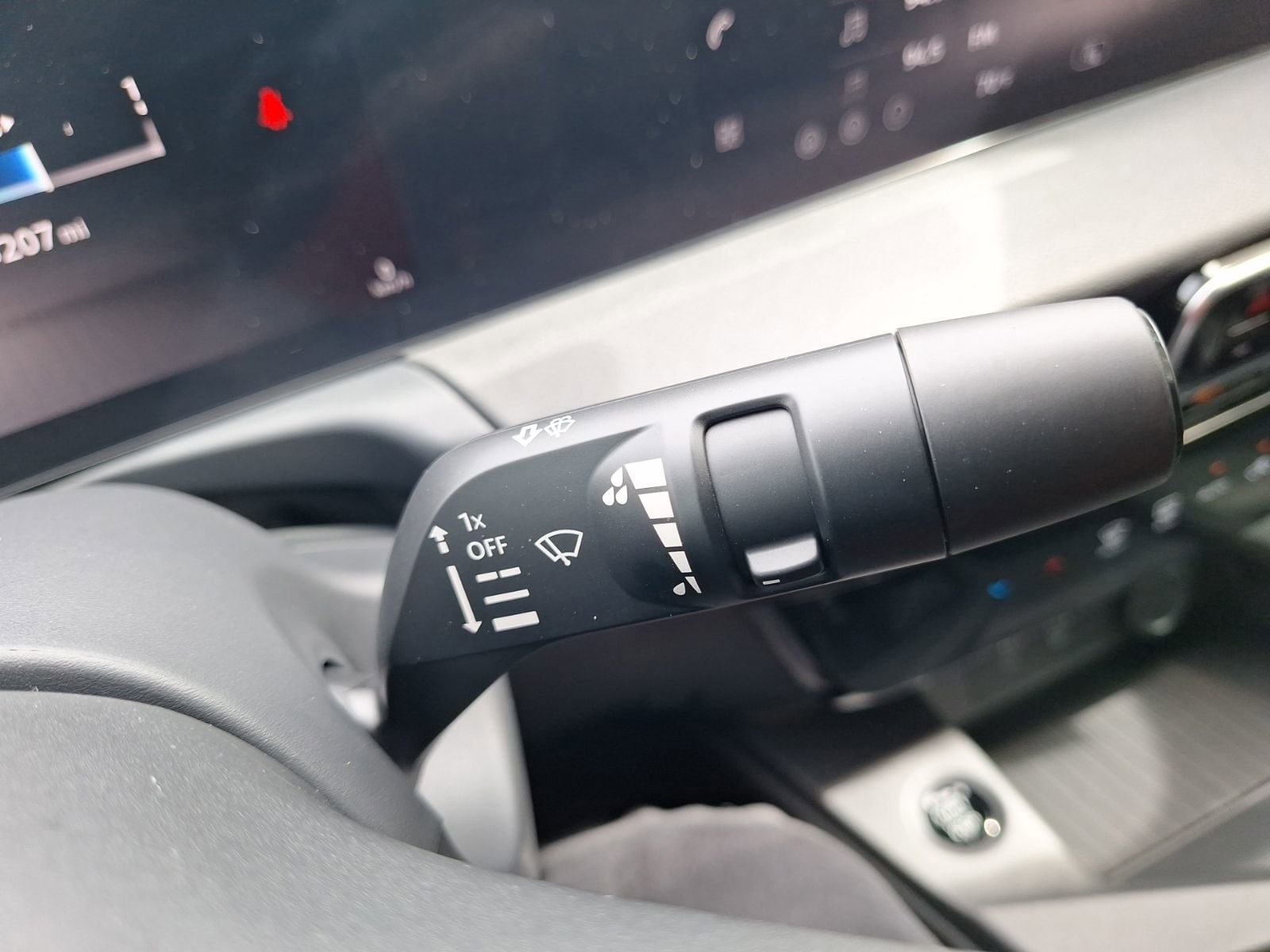 2026 Nissan Sentra SV - Photo 22