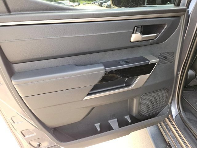 2024 Toyota Tundra Limited - Photo 12