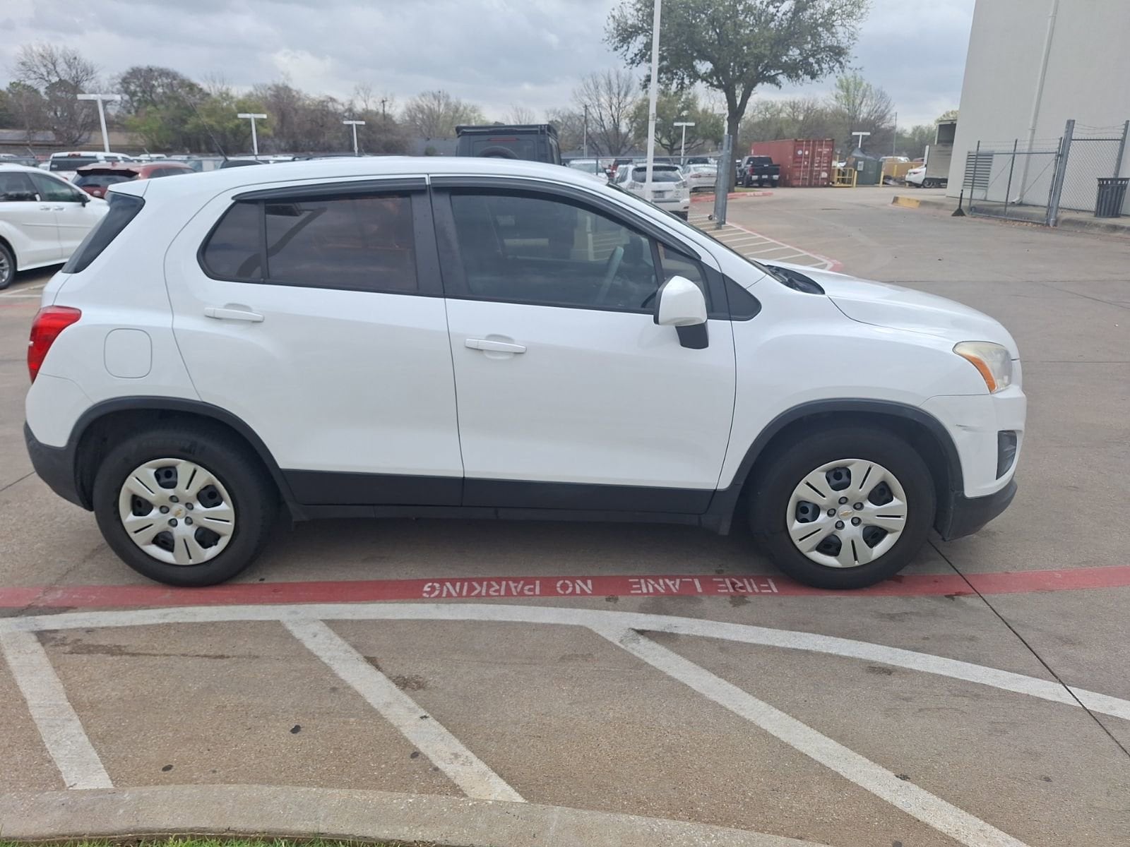 Used 2016 Chevrolet Trax LS with VIN KL7CJKSBXGB618636 for sale in Hurst, TX