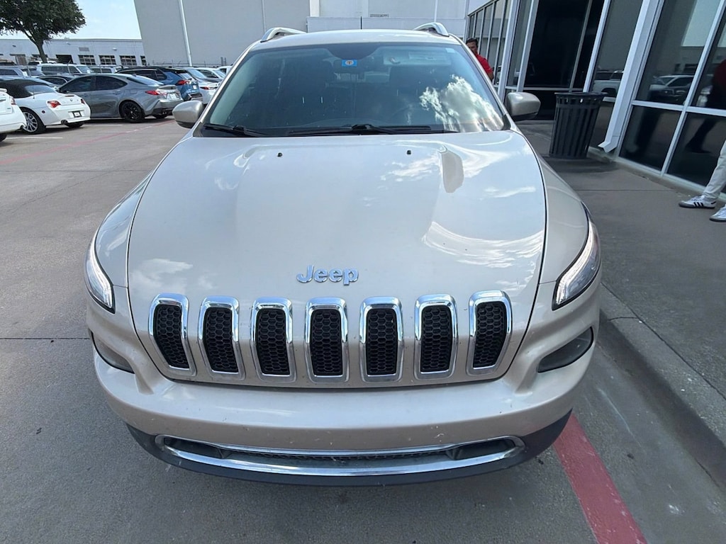 Used 2015 Jeep Cherokee Limited SUV