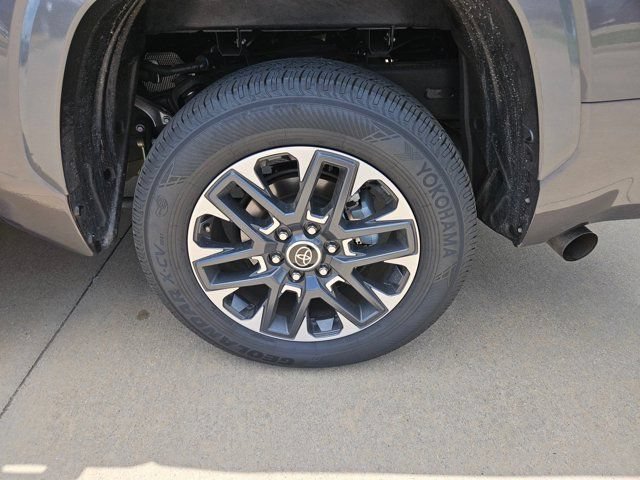 2024 Toyota Tundra Limited - Photo 9