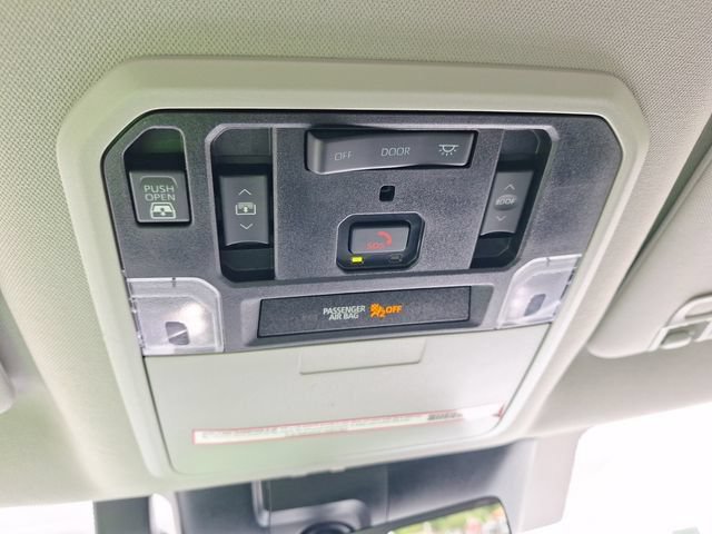 2024 Toyota Tundra Limited - Photo 30