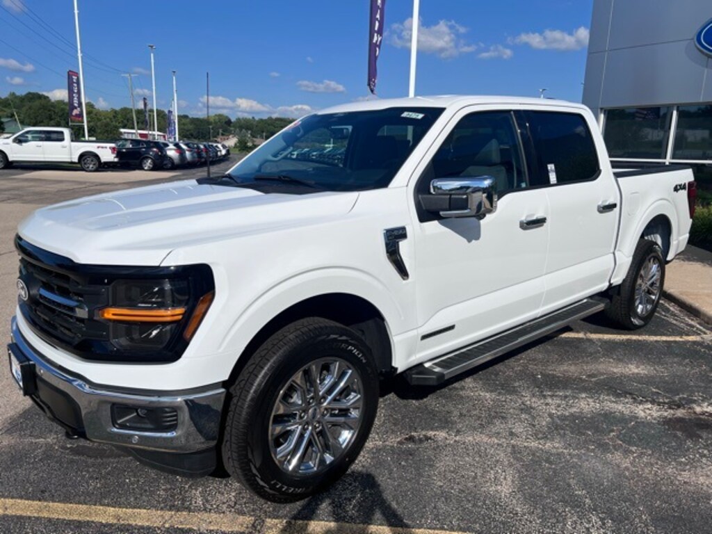 New 2025 Ford F-150 XLT Truck SuperCrew Cab