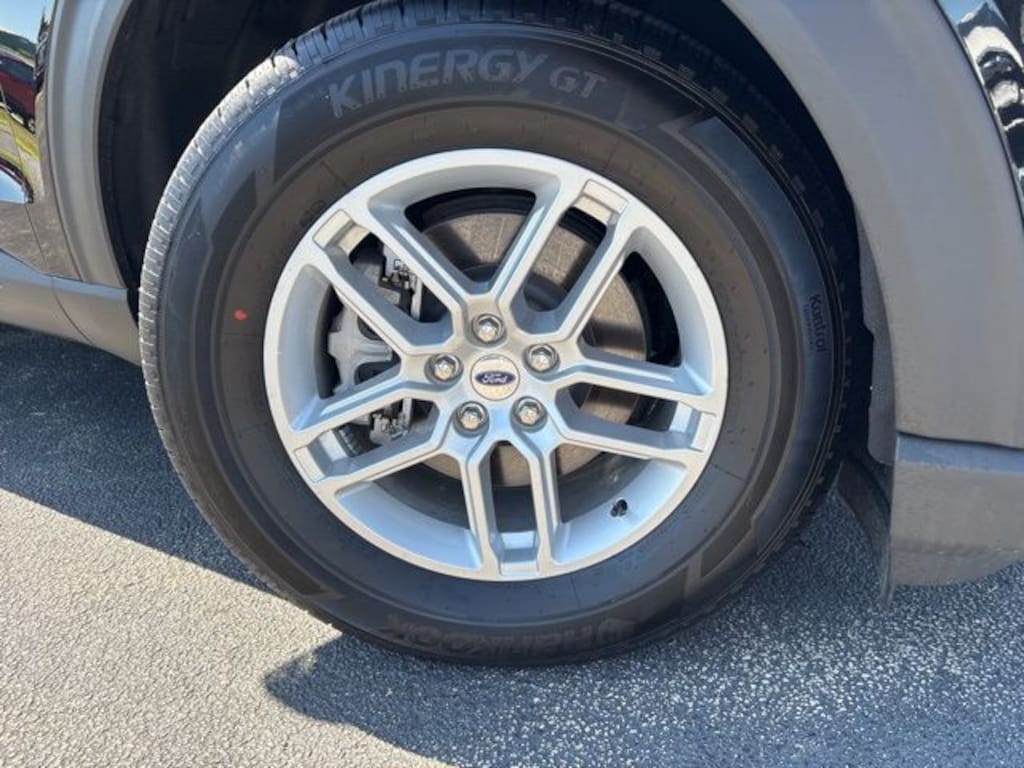 Certified 2025 Ford Explorer Active SUV