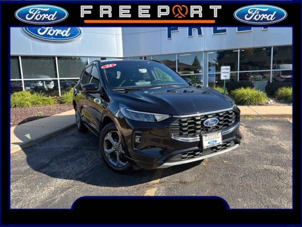 Used 2024 Ford Escape Hybrid ST-Line Select SUV