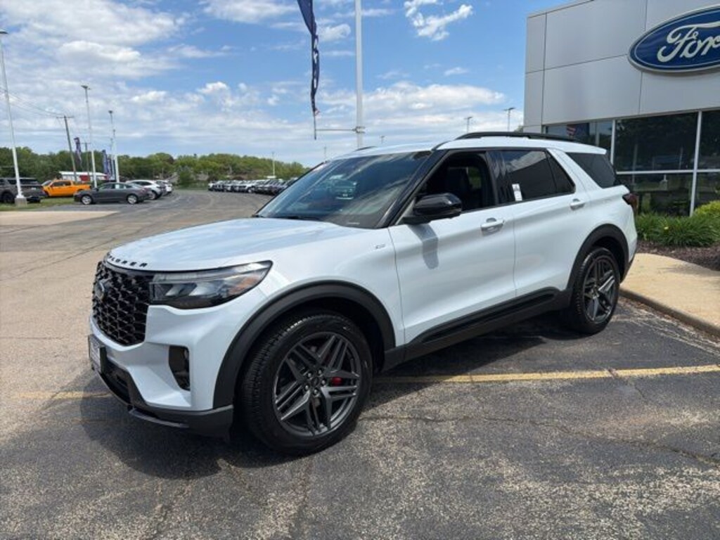 New 2026 Ford Explorer ST-Line SUV