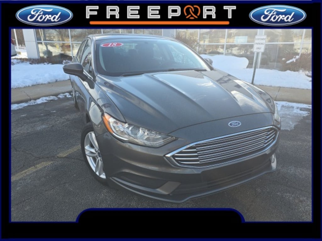 Used 2018 Ford Fusion SE Sedan
