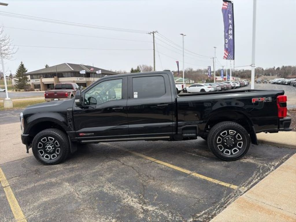 New 2026 Ford F-250SD Platinum Truck Crew Cab