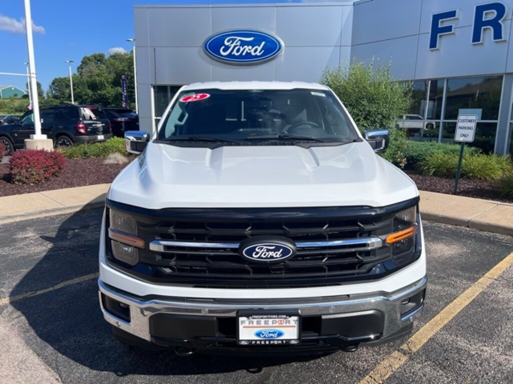 New 2025 Ford F-150 XLT Truck SuperCrew Cab