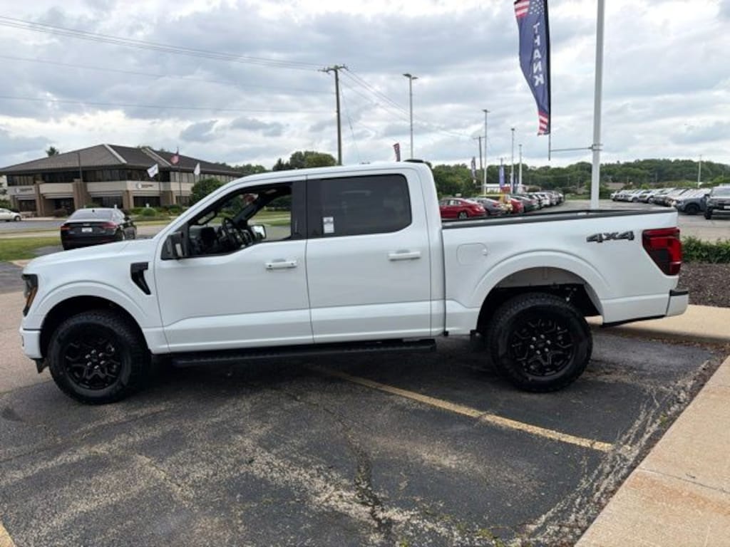 New 2026 Ford F-150 XLT Truck SuperCrew Cab