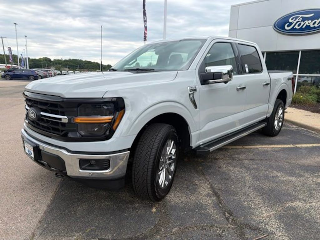 New 2026 Ford F-150 XLT Truck SuperCrew Cab