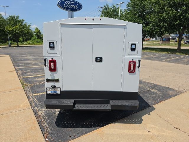 2024 Ford Transit Chassis Cab Base - Photo 7