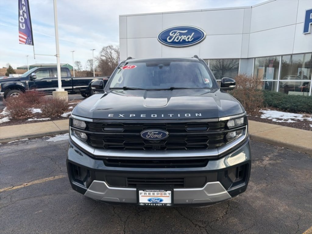 Certified 2025 Ford Expedition Max Platinum SUV