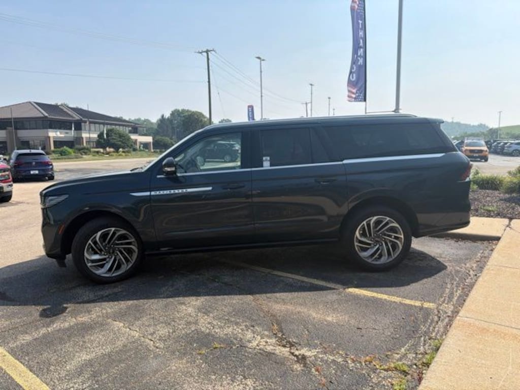 Used 2025 Lincoln Navigator L Reserve SUV