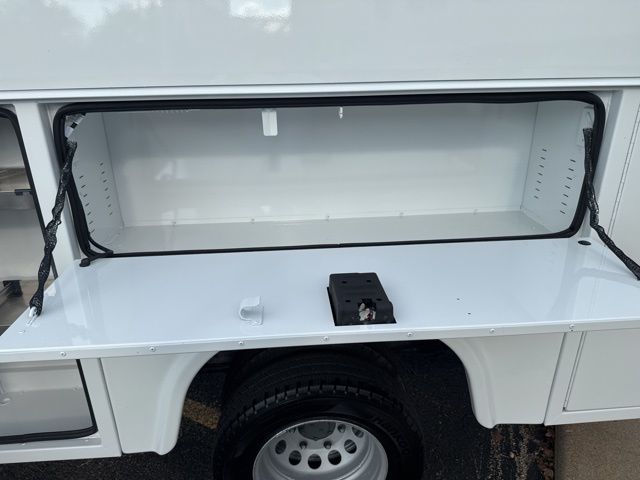 2024 Ford Transit Chassis Cab Base - Photo 6