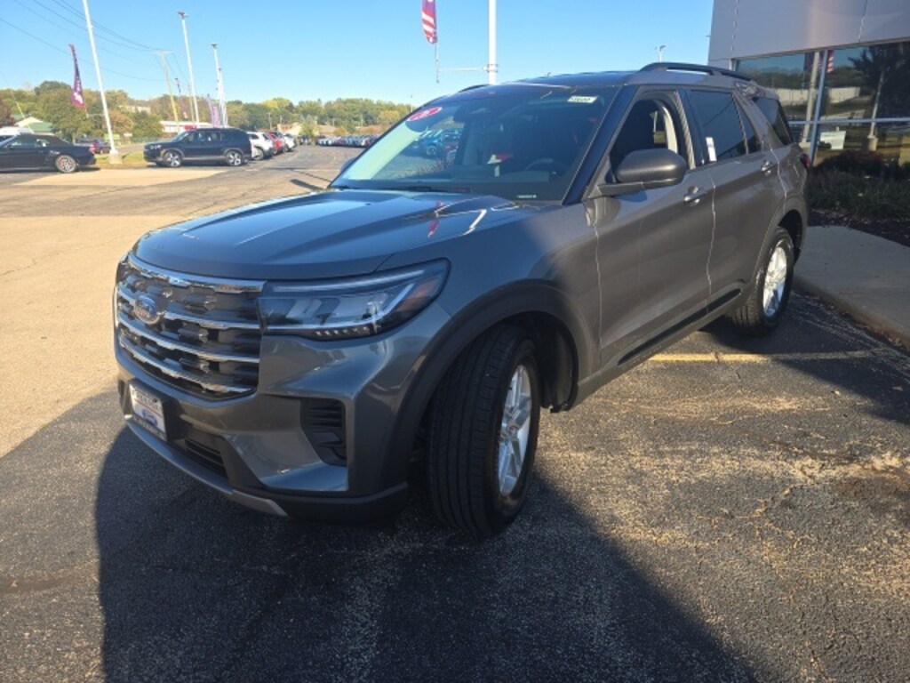 New 2026 Ford Explorer Active SUV