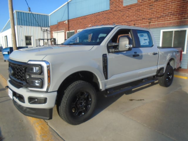 2026 Ford F-250 Super Duty XL's photo