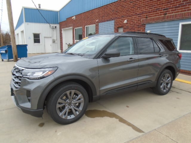 2026 Ford Explorer Active's photo