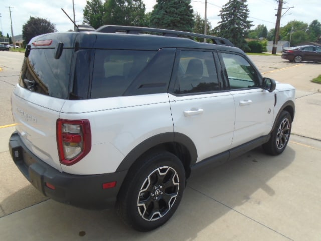 2025 Ford Bronco Sport Outer Banks - Photo 11