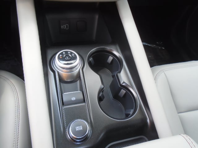 2026 Ford Explorer Active - Photo 17
