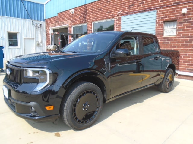 2025 Ford Maverick Lobo's photo