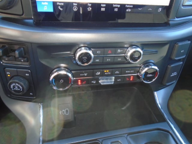 2026 Ford F-150 XLT - Photo 15