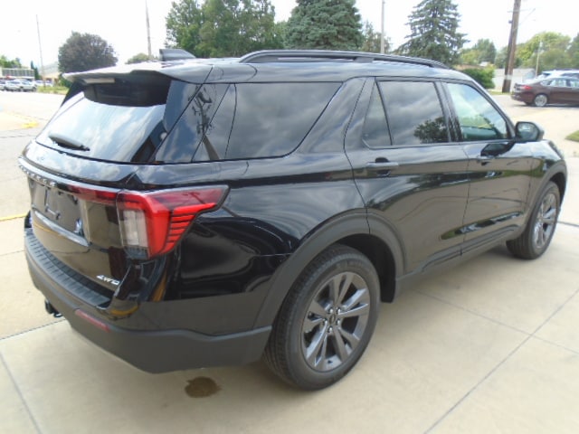 2026 Ford Explorer Active - Photo 10