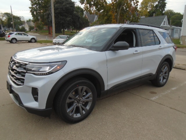 2026 Ford Explorer Active's photo