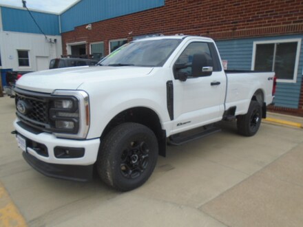 2025 Ford Super Duty F-250 XL TRUCK